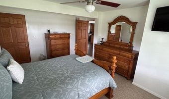 22628 W Silver Lake Ave, Antioch, IL 60002
