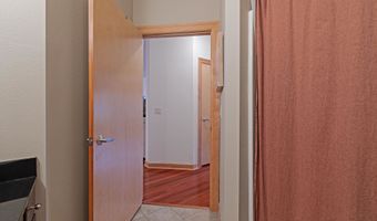 8253 Mayo Dr 103, Madison, WI 53719