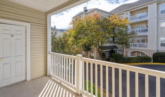 4561 STRUTFIELD Ln #3215, Alexandria, VA 22311