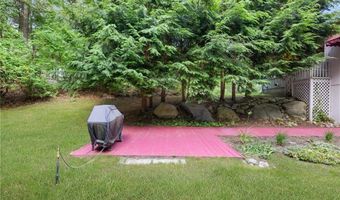 103 Rollingwood Dr, North Kingstown, RI 02852