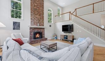 11 Dorothy's Way, Bedford, NH 03110