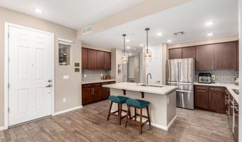 250 W QUEEN CREEK Rd 130, Chandler, AZ 85248