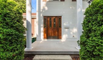 2601 BEECHWOOD Ct, Appleton, WI 54911