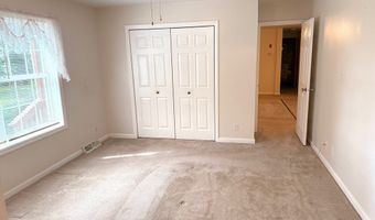 330 Root Rd, Barre, MA 01005