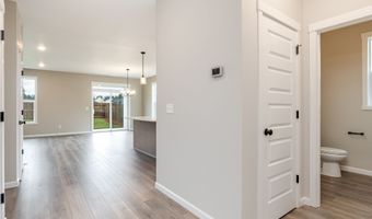 661 NW 29th St, Battle Ground, WA 98604