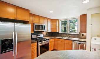 8509 CYRUS Pl, Alexandria, VA 22308