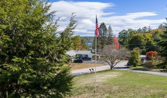 52 Chase Cir, Center Harbor, NH 03226