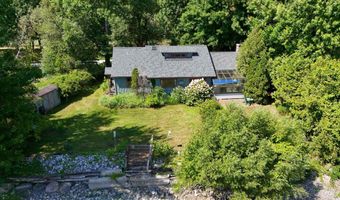 915 Fiske Rd, Alburgh, VT 05440
