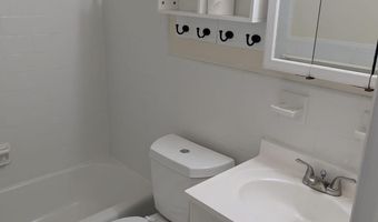 3210 S 28TH St 304, Alexandria, VA 22302