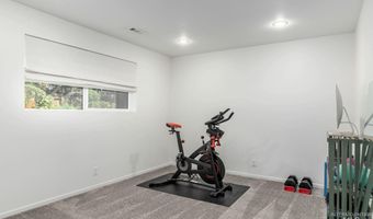 9401 W Knottingham Dr, Boise, ID 83704