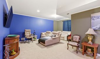 346 Hawthorne Ln, Barnegat, NJ 08005