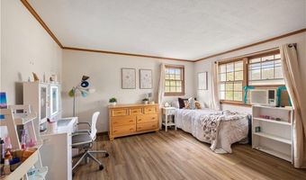 9 Plantation Dr, Cumberland, RI 02864