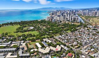 3721 Kanaina Ave 313, Honolulu, HI 96815