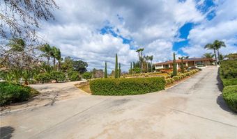 2740 Los Alisos Dr, Fallbrook, CA 92028