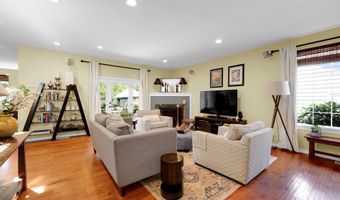 951 S St, Springfield, OR 97477