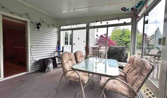 224 Garbrooke Dr, Bennington, VT 05201