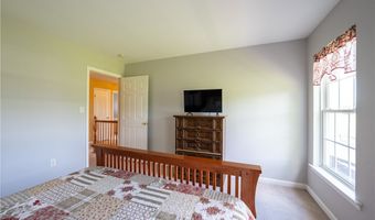 12447 Lesswing Rd, Alden, NY 14004