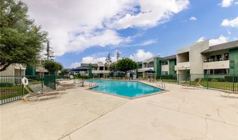 15224 Ocaso Ave H212, La Mirada, CA 90638
