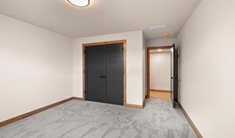 5728 W SPENCER St, Appleton, WI 54914
