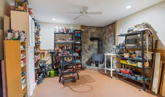 17 Doris Ln, Parsonsfield, ME 04047