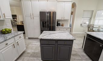3144 FLORAL Way E, Apopka, FL 32703