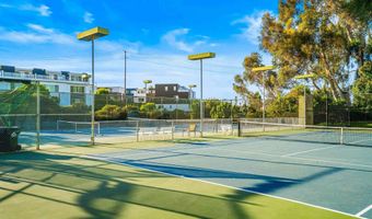 3926 Voltaire St, San Diego, CA 92107