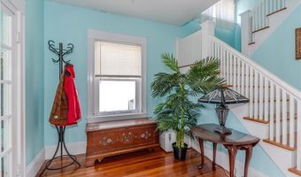 25 Rhodes Ave, Cranston, RI 02905
