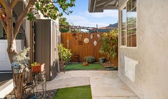 128 Frontier Ln, Oceanside, CA 92054