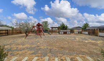 918 Nicole St, Dayton, NV 89403