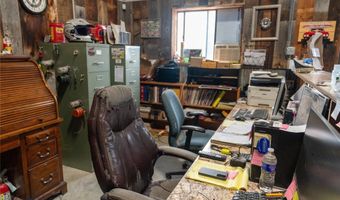 40 Big Timber Loop Rd, Big Timber, MT 59011