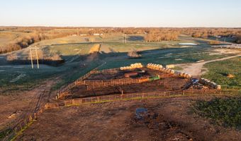Farm Road 2007, Aurora, MO 65605