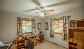 1415 E Linden St, Algona, IA 50511