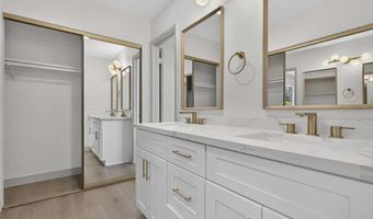 2216 Marlboro Dr, Henderson, NV 89014