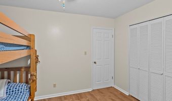 274 Doublegate Dr N, Albany, GA 31721