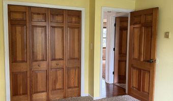 4710 Summer Dr, Anderson, IN 46012