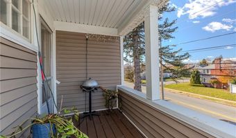 638 Pontiac Ave, Cranston, RI 02910