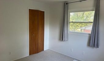 1 Bristol Ct, Ann Arbor, MI 48104