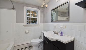 82 Princeton Ave, Coventry, RI 02816