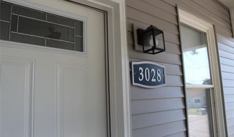 3028 Mayfield Ave, Alton, IL 62002