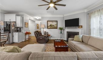 973 Deepwood Ct, Boiling Springs, SC 29316