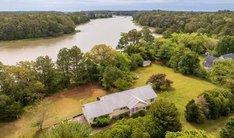 24324 ADAMS HILL Dr, Accomac, VA 23301