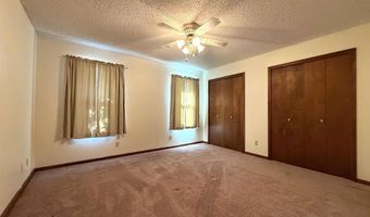 1012 W Castleberry Rd, Artesia, NM 88210