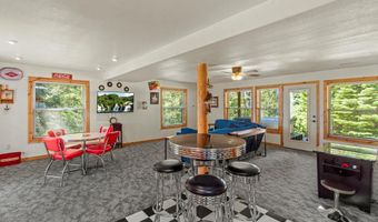 1650 Crown Point Pkwy, Cascade, ID 83611