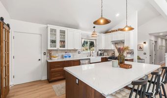 3540 Ridgecrest, Carlsbad, CA 92008