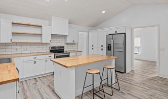 13629 Glasgow Ln, Apple Valley, MN 55124