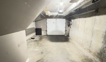 936 Lindley St, Bridgeport, CT 06606