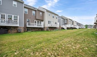 213 Cranesbill Dr, Adams Twp., PA 16046