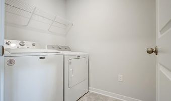 57 Cider Mill Dr, Ashville, OH 43103