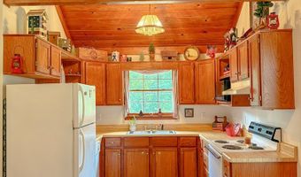 676 Sunny Point Rd, Baxter, TN 38544