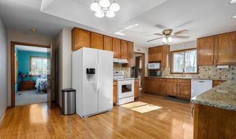 2898 N Farm Road 17, Ash Grove, MO 65604